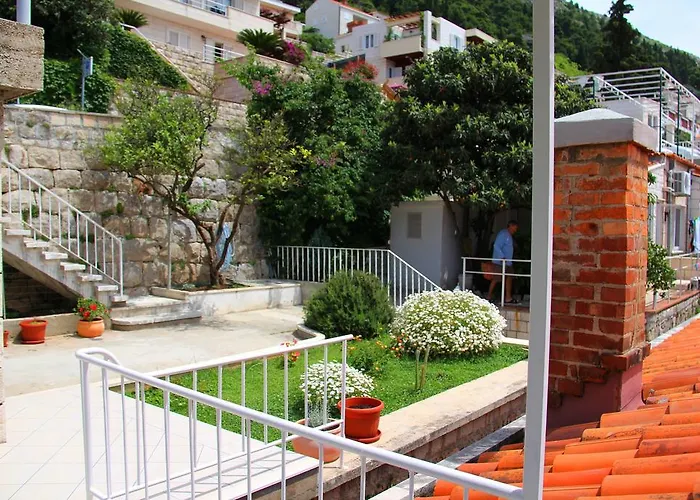 Apartment Nava